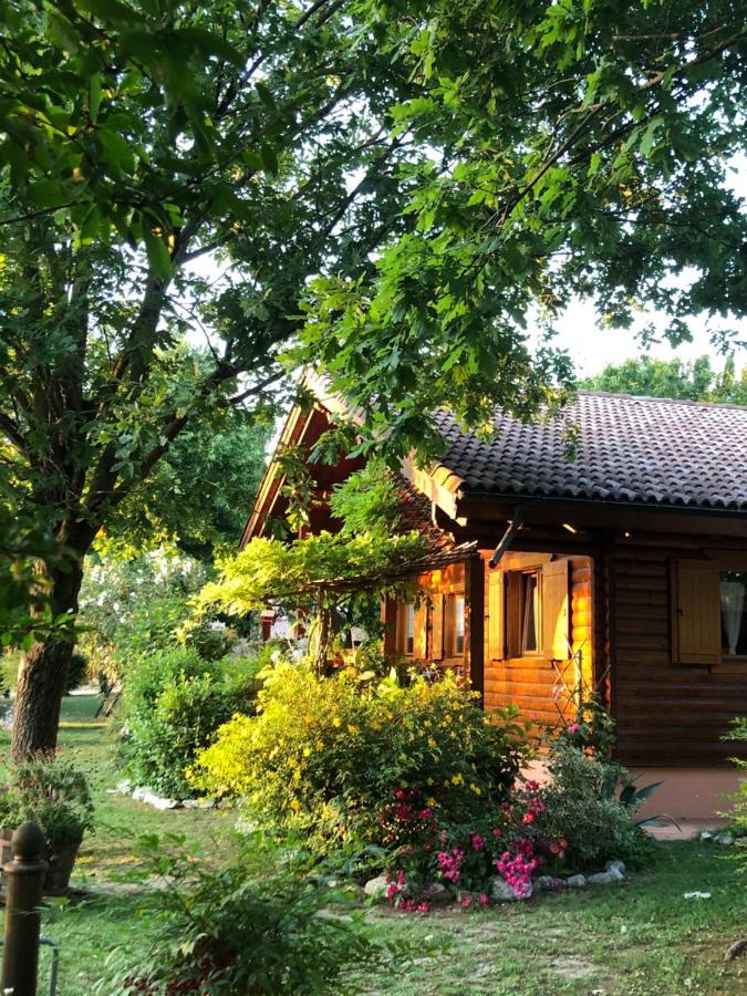 Chalet B&B Laghetti Martina Crevalcore Екстериор снимка