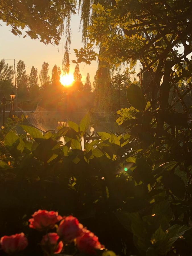 Chalet B&B Laghetti Martina Crevalcore Екстериор снимка