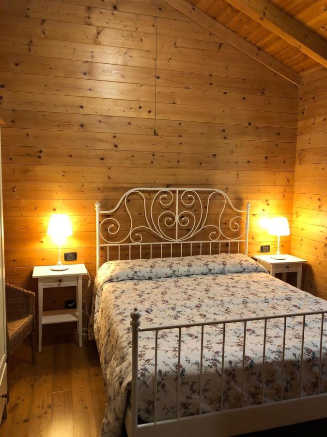 Chalet B&B Laghetti Martina Crevalcore Екстериор снимка