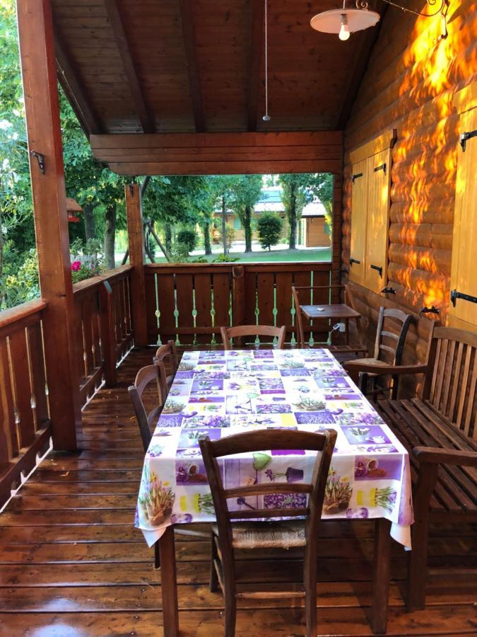 Chalet B&B Laghetti Martina Crevalcore Екстериор снимка